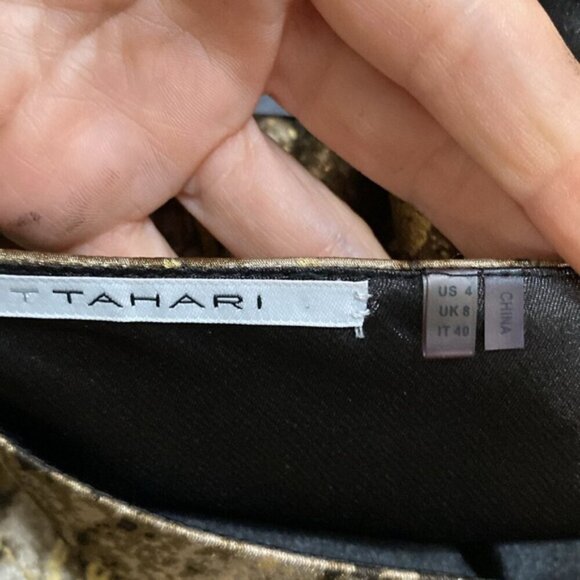 Tahari Gold METALLIC ABSTRACT SLEEVELESS SHEATH DRESS - Picture 14 of 16